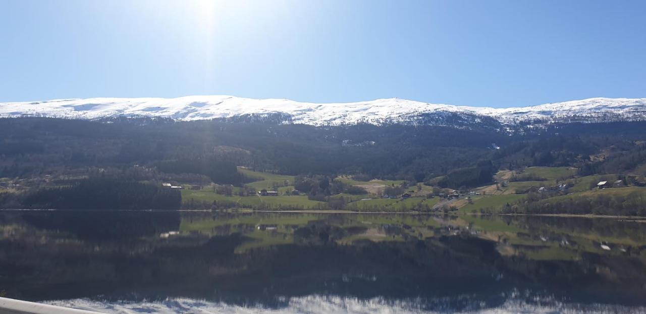 New And Exclusive Cottage In Voss With A Great View Skulestadmo Kültér fotó